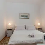 Geraeumige Mit Meerblick By Interhome Appartamento Traù