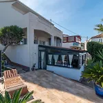 Appartamento Geraeumige Mit Meerblick By Interhome *