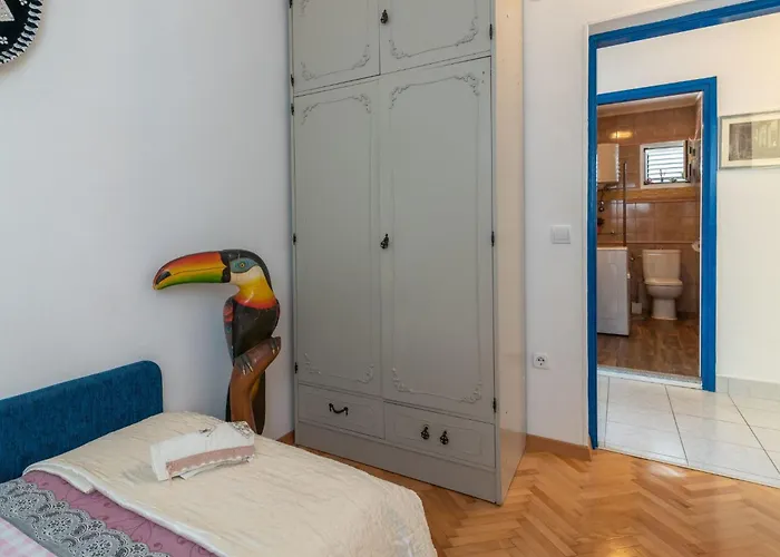 Geraeumige Mit Meerblick By Interhome Lägenhet