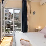 Geraeumige Mit Meerblick By Interhome Apartman *