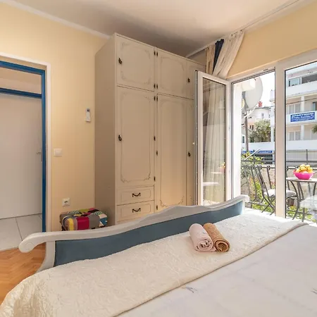 Apartment - By Interhome