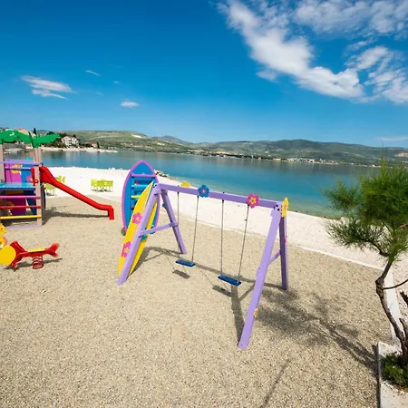 Apartmán - By Interhome Trogir