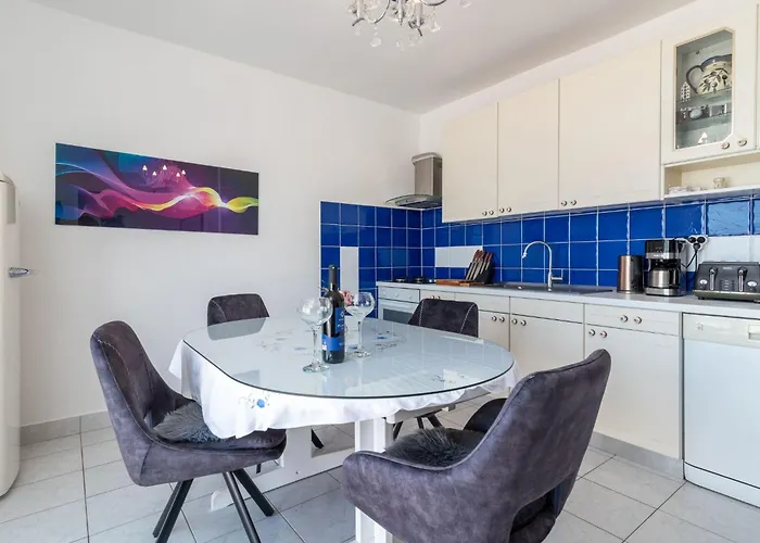 Geraeumige Mit Meerblick By Interhome Trogir